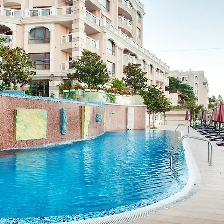 The Gallery - La Mer 4 *